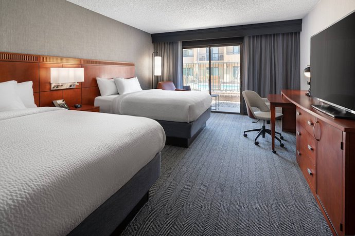 Imagen de la habitación del Hotel Courtyard By Marriott Los Angeles Torrance Palos Verdes. Foto 6