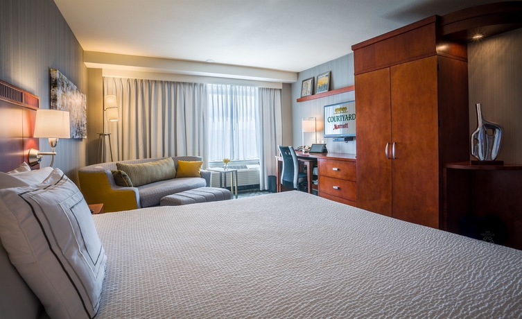 Imagen de la habitación del Hotel Courtyard By Marriott Los Angeles Westside. Foto 7