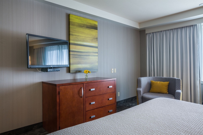 Imagen de los interiores del Hotel Courtyard By Marriott Los Angeles Westside. Foto 16