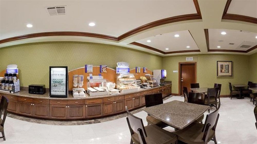 Imagen del bar/restaurante del Hotel Courtyard By Marriott Los Angeles Woodland Hills. Foto 1