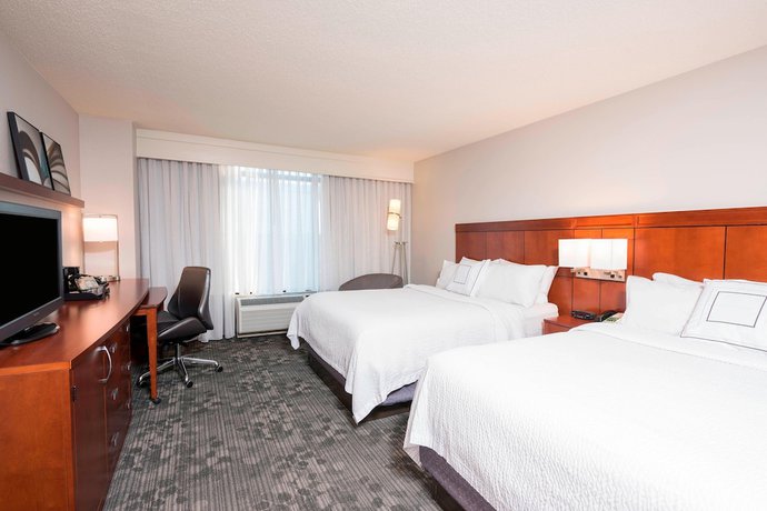 Imagen de la habitación del Hotel Courtyard By Marriott Louisville Downtown. Foto 3