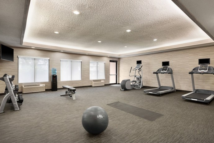 Imagen de los interiores del Hotel Courtyard By Marriott Lubbock. Foto 11
