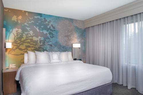 Imagen de la habitación del Hotel Courtyard By Marriott Lynchburg. Foto 2