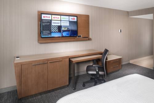 Imagen de la habitación del Hotel Courtyard By Marriott Lynchburg. Foto 3