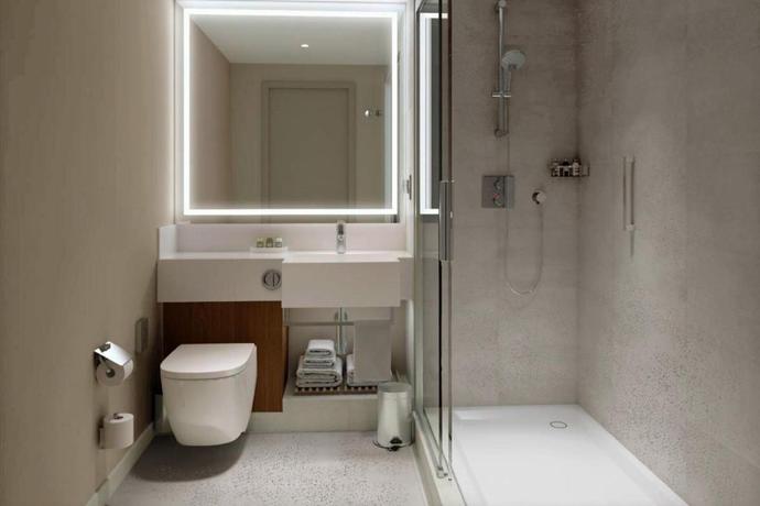 Imagen de la habitación del Hotel Courtyard By Marriott Lyon Eurexpo Stadium. Foto 3