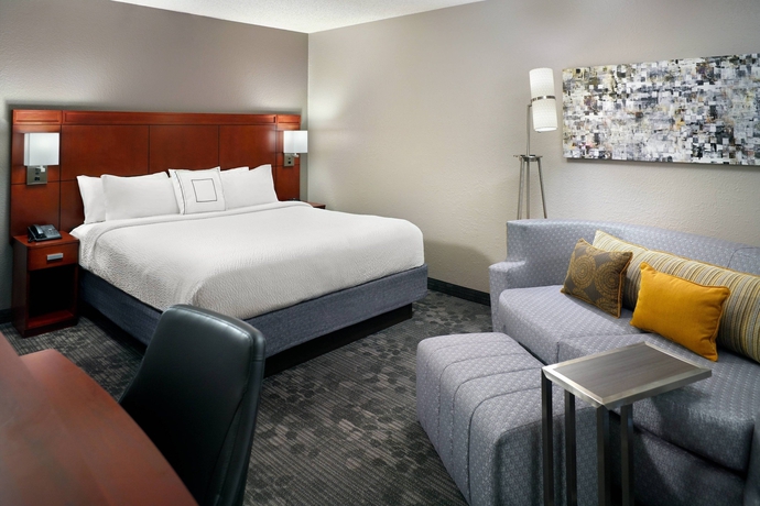 Imagen de la habitación del Hotel Courtyard By Marriott Macon. Foto 14