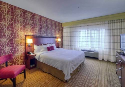 Imagen de la habitación del Hotel Courtyard By Marriott Medford Airport. Foto 2
