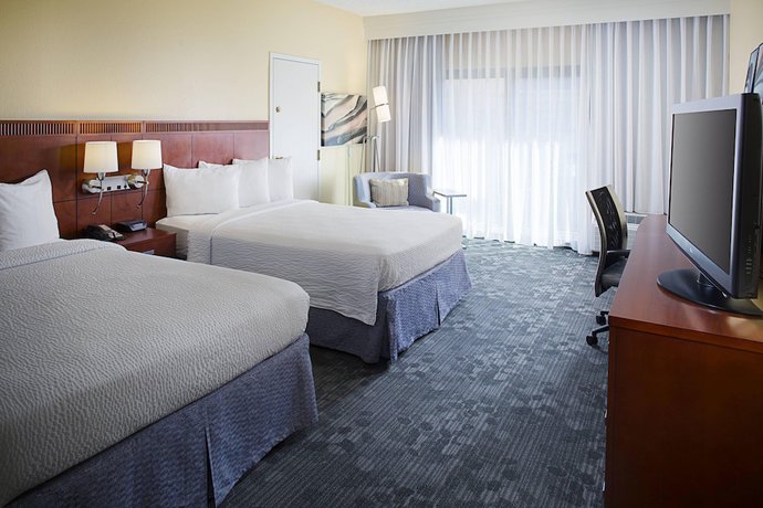 Imagen de la habitación del Hotel Courtyard By Marriott Memphis Airport. Foto 9