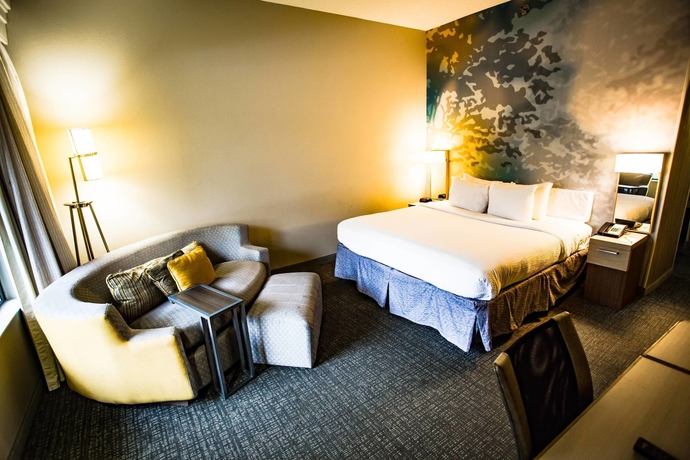 Imagen de la habitación del Hotel Courtyard By Marriott Memphis East/bill Morris Parkway. Foto 2