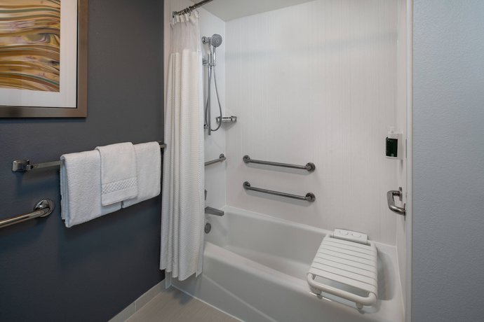 Imagen de la habitación del Hotel Courtyard By Marriott Memphis East/park Avenue. Foto 15
