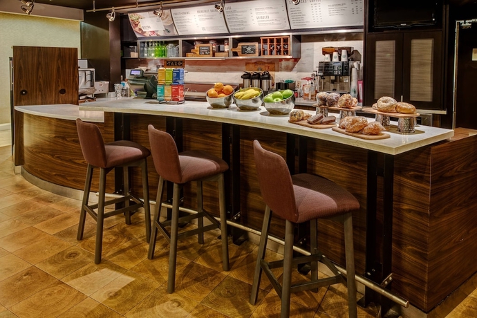 Imagen del bar/restaurante del Hotel Courtyard By Marriott Memphis Germantown. Foto 7