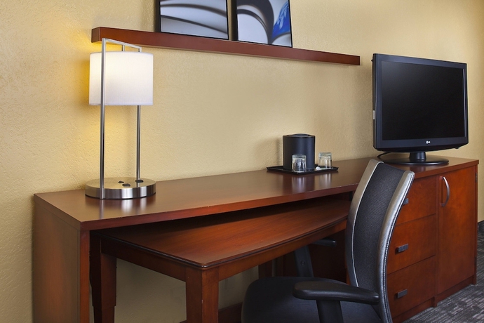 Imagen de la habitación del Hotel Courtyard By Marriott Miami Airport West/doral. Foto 15