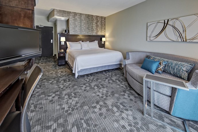 Imagen de la habitación del Hotel Courtyard By Marriott Midland. Foto 6