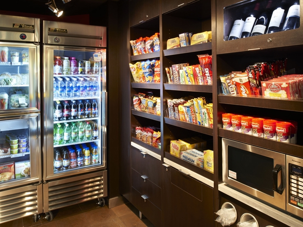 Imagen del bar/restaurante del Hotel Courtyard By Marriott Minneapolis-st. Paul Airport. Foto 2