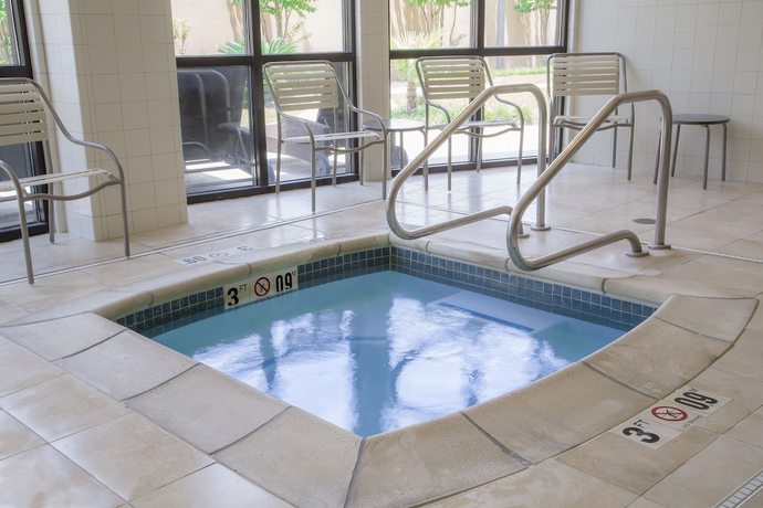 Imagen de los interiores del Hotel Courtyard By Marriott Mobile Daphne/eastern Shore. Foto 14