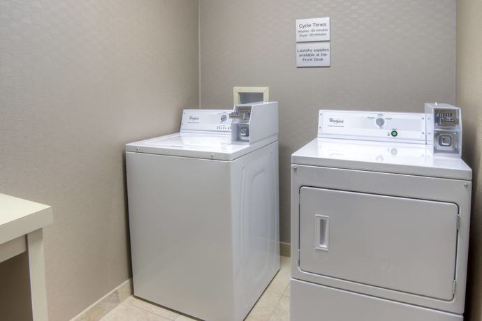 Imagen de los interiores del Hotel Courtyard By Marriott Mobile Daphne/eastern Shore. Foto 17