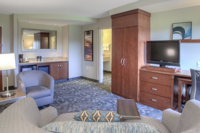 Imagen de la habitación del Hotel Courtyard By Marriott Mobile Daphne/eastern Shore. Foto 12