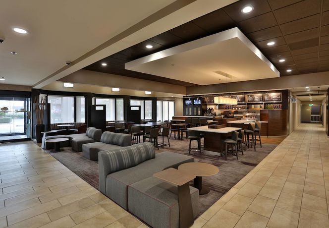 Imagen del bar/restaurante del Hotel Courtyard By Marriott Montgomery. Foto 2