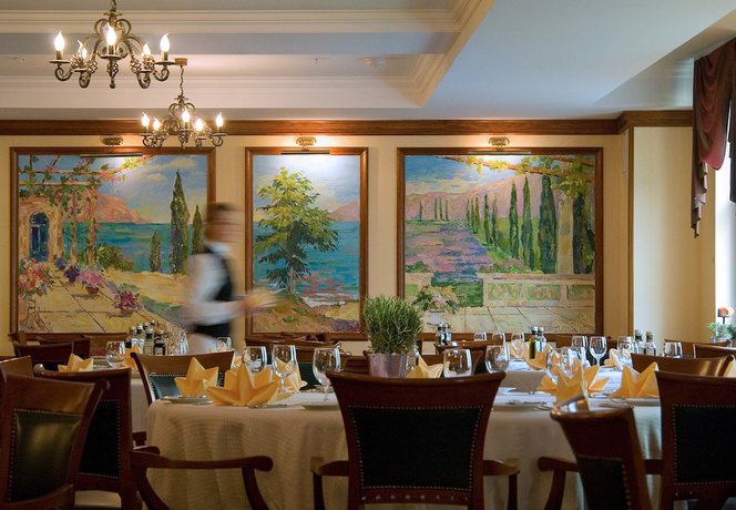 Imagen del bar/restaurante del Hotel Courtyard By Marriott Moscow City Center. Foto 4