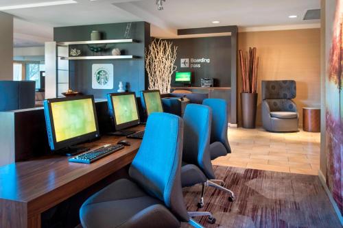 Imagen general del Hotel Courtyard By Marriott Mt. Laurel. Foto 6