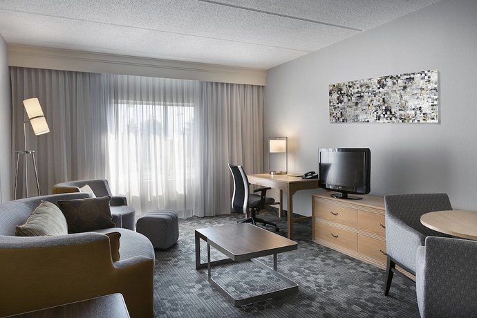 Imagen de la habitación del Hotel Courtyard By Marriott Myrtle Beach Broadway. Foto 6