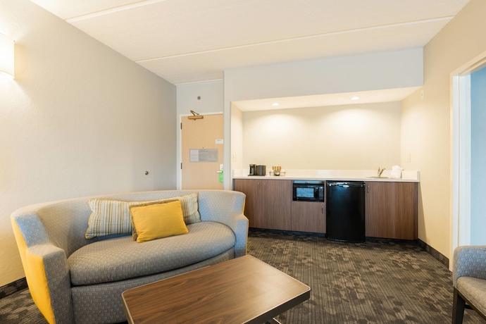Imagen de la habitación del Hotel Courtyard By Marriott Myrtle Beach Broadway. Foto 12