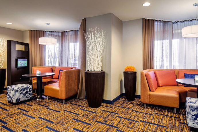 Imagen de los interiores del Hotel Courtyard By Marriott Myrtle Beach Broadway. Foto 17