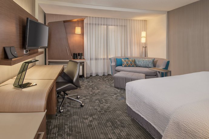 Imagen de la habitación del Hotel Courtyard By Marriott Nanaimo. Foto 7