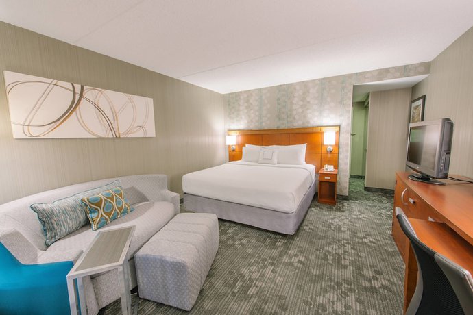 Imagen de la habitación del Hotel Courtyard By Marriott Nashua. Foto 18