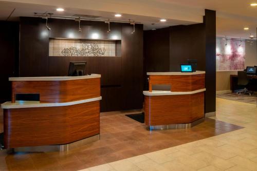 Imagen general del Hotel Courtyard By Marriott Nashville Airport. Foto 2