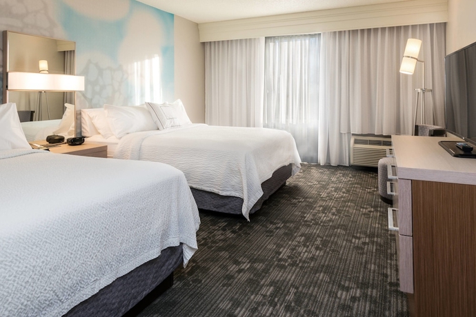 Imagen de la habitación del Hotel Courtyard By Marriott Nashville At Opryland. Foto 10