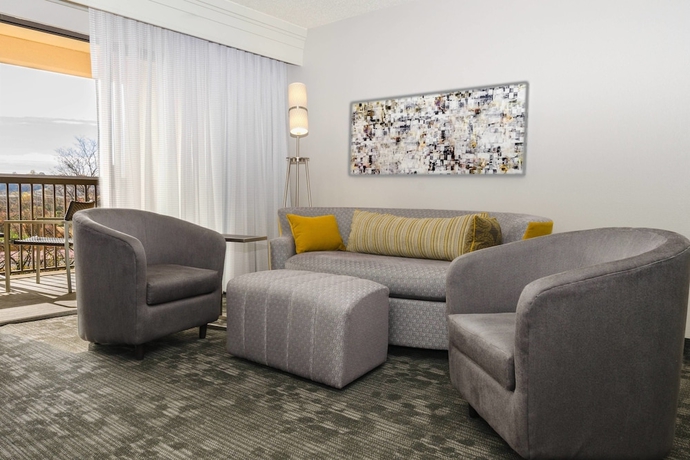 Imagen de la habitación del Hotel Courtyard By Marriott Nashville At Opryland. Foto 12