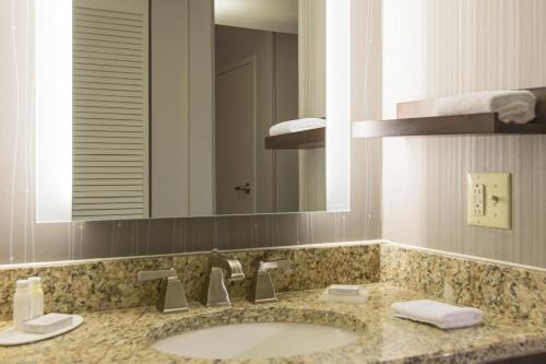 Imagen general del Hotel Courtyard By Marriott Nashville Downtown. Foto 6