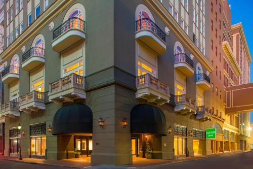 Imagen general del Hotel Courtyard By Marriott New Orleans French Quarter/iberville. Foto 1