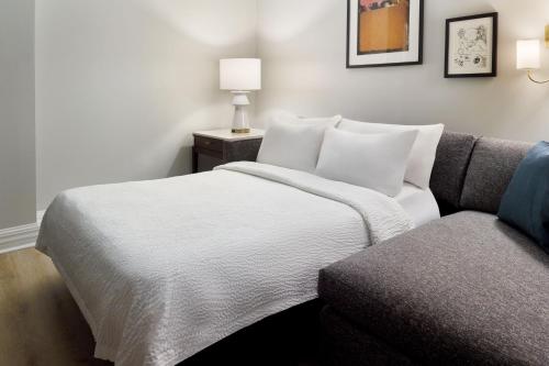 Imagen de la habitación del Hotel Courtyard By Marriott New Orleans French Quarter/iberville. Foto 20