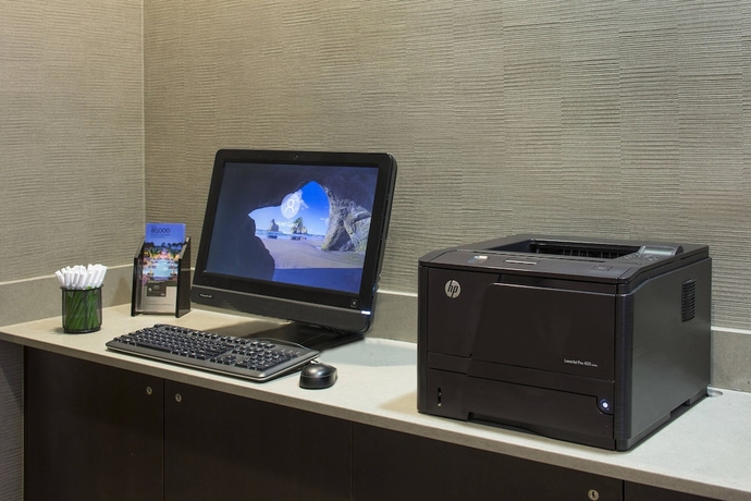 Imagen general del Hotel Courtyard By Marriott New Orleans Near The French Quarter. Foto 2