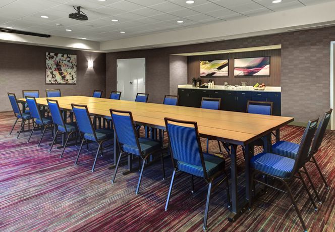 Imagen de la habitación del Hotel Courtyard By Marriott New Orleans Westbank/gretna. Foto 7