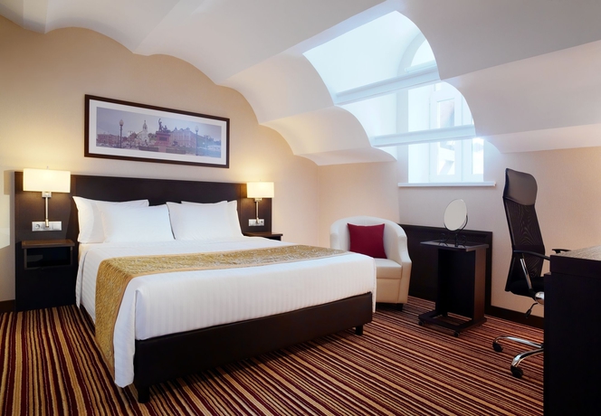 Imagen de la habitación del Hotel Courtyard By Marriott Nizhny Novgorod City Center. Foto 6
