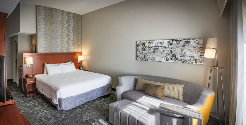 Imagen de la habitación del Hotel Courtyard By Marriott Norman. Foto 6