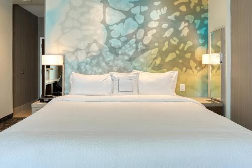 Imagen de la habitación del Hotel Courtyard By Marriott North Brunswick. Foto 17