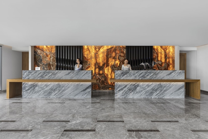 Imagen de los interiores del Hotel Courtyard By Marriott North Pattaya. Foto 17