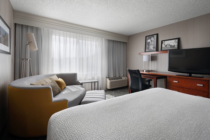 Imagen de la habitación del Hotel Courtyard By Marriott Novato Marin/sonoma. Foto 3