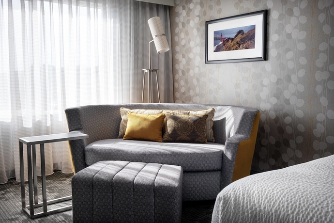 Imagen de la habitación del Hotel Courtyard By Marriott Novato Marin/sonoma. Foto 9