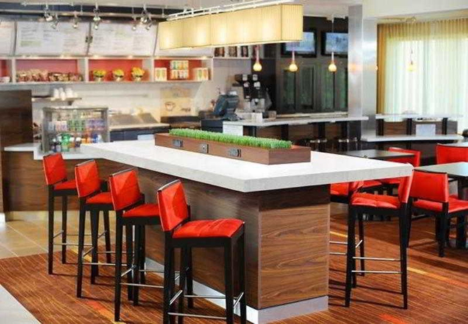 Imagen general del Hotel Courtyard By Marriott Oklahoma City Airport. Foto 16
