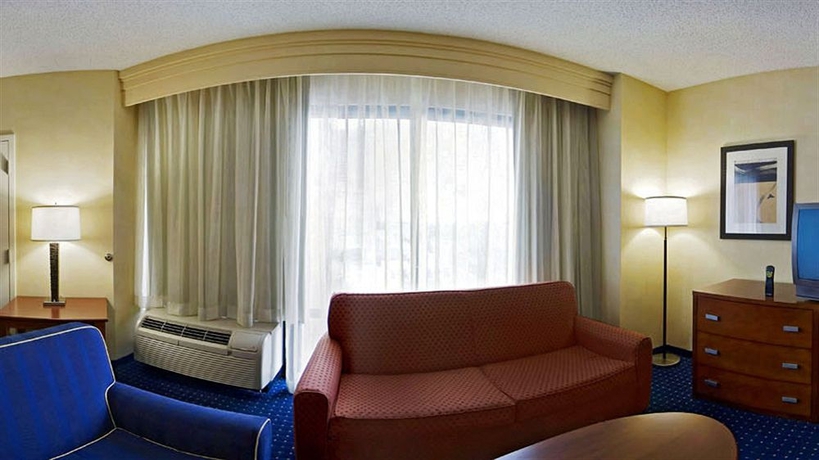 Imagen de los interiores del Hotel Courtyard By Marriott Oklahoma City Downtown. Foto 14