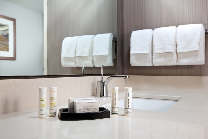 Imagen de la habitación del Hotel Courtyard By Marriott Old Pasadena. Foto 14