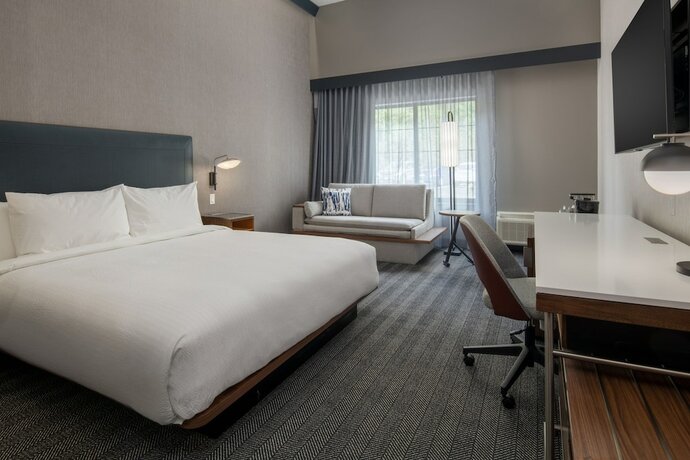 Imagen general del Hotel Courtyard By Marriott Olympia. Foto 10