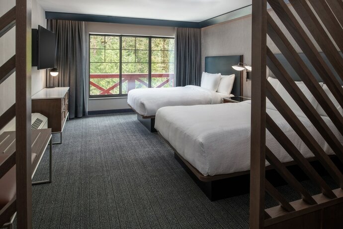 Imagen de la habitación del Hotel Courtyard By Marriott Olympia. Foto 14