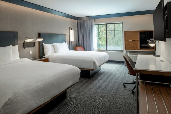 Imagen de la habitación del Hotel Courtyard By Marriott Olympia. Foto 18