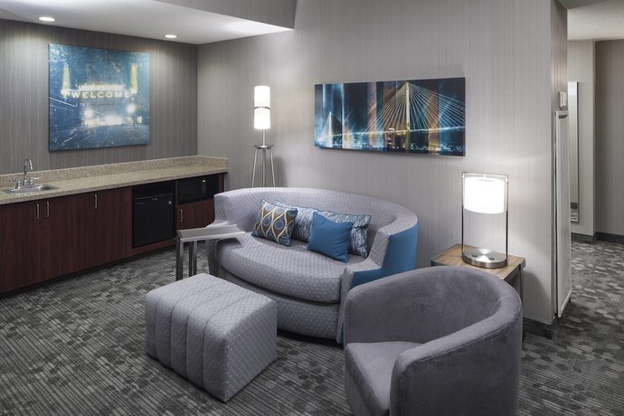 Imagen de la habitación del Hotel Courtyard By Marriott Omaha Downtown. Foto 12